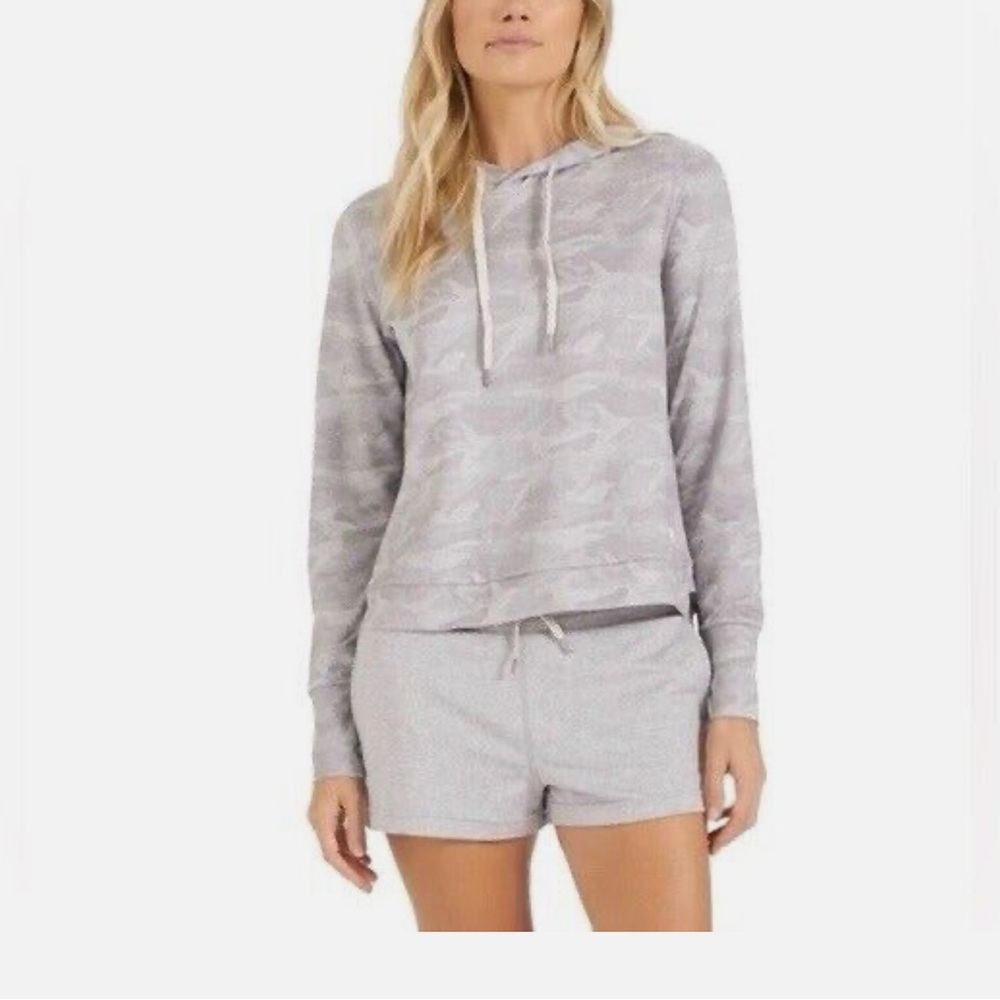 VUORI Women's Gray Camo Hoodie